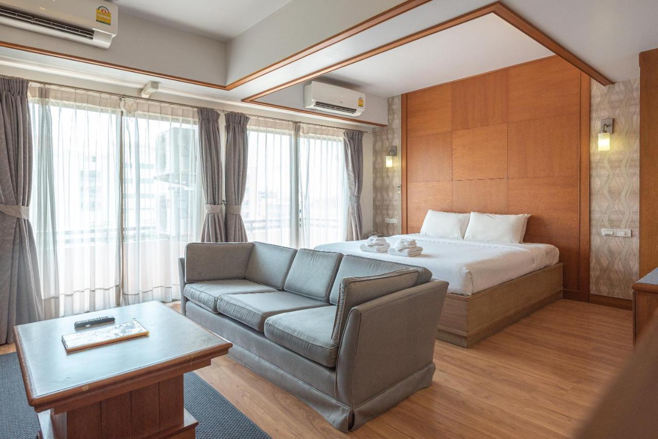 Nonthaburi Palace Hotel Værelse billede