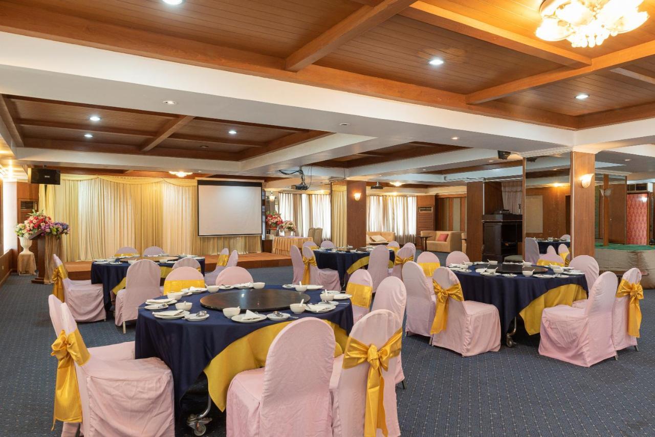 Nonthaburi Palace Hotel Eksteriør billede