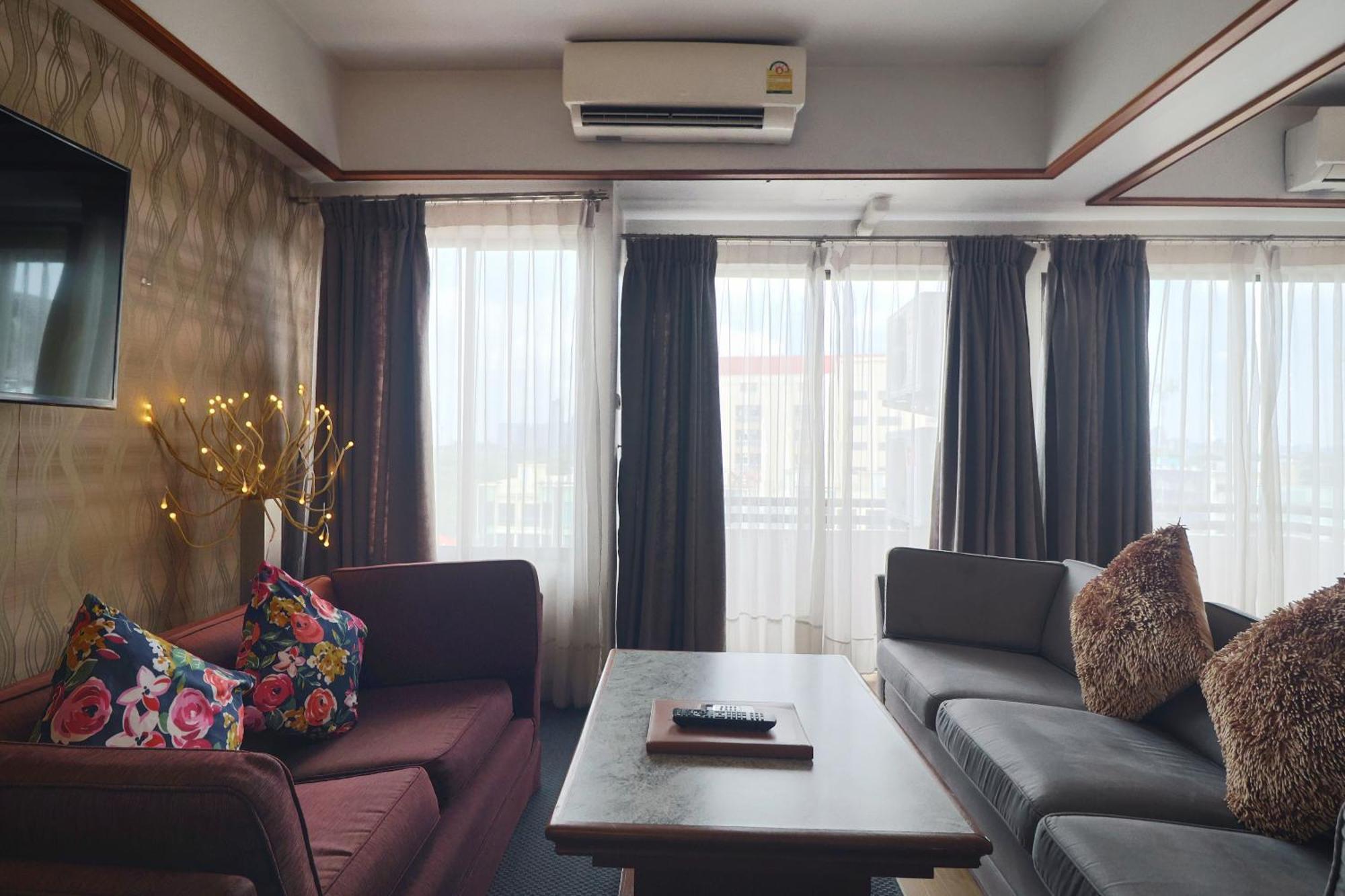 Nonthaburi Palace Hotel Eksteriør billede