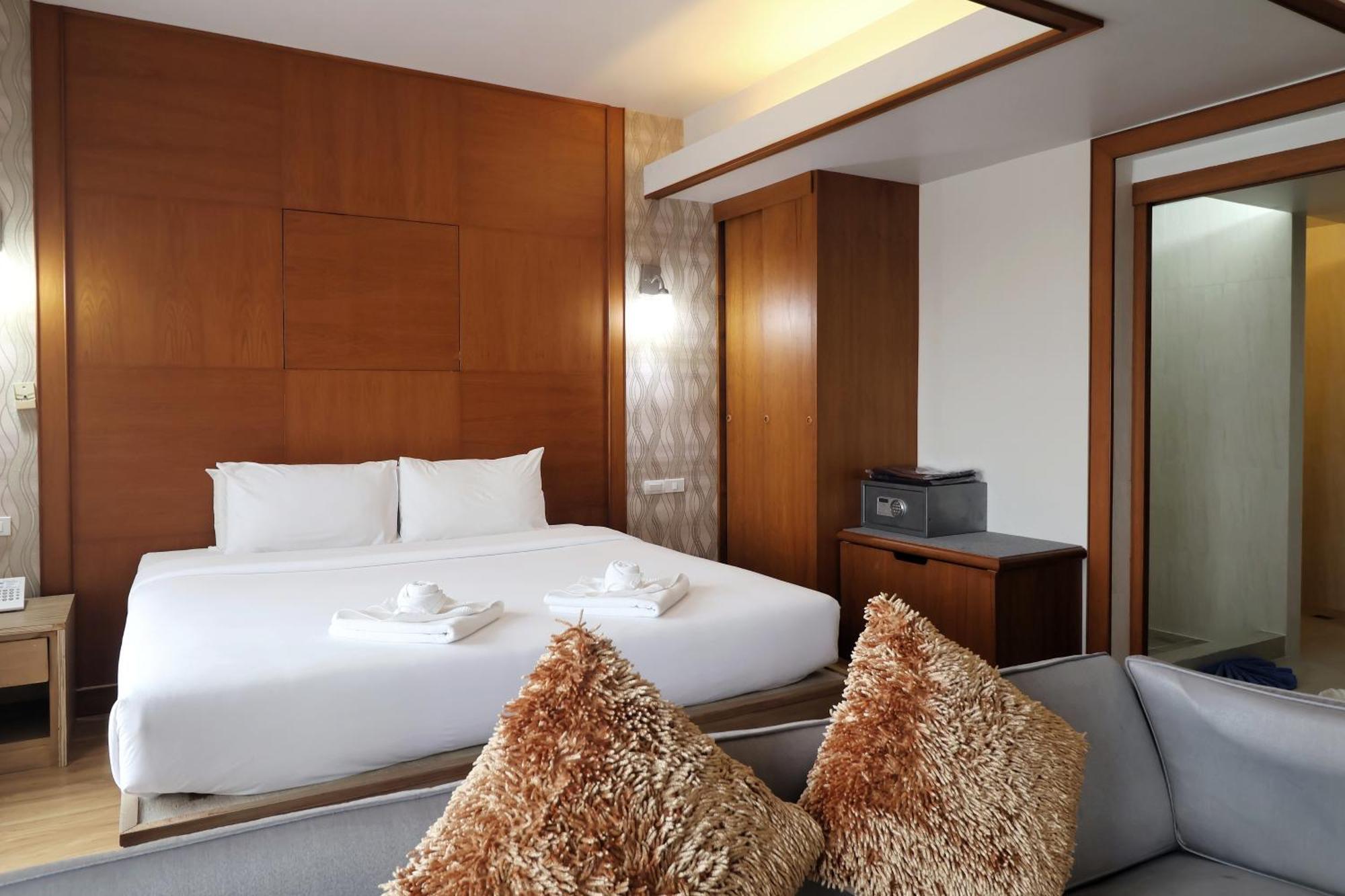 Nonthaburi Palace Hotel Eksteriør billede